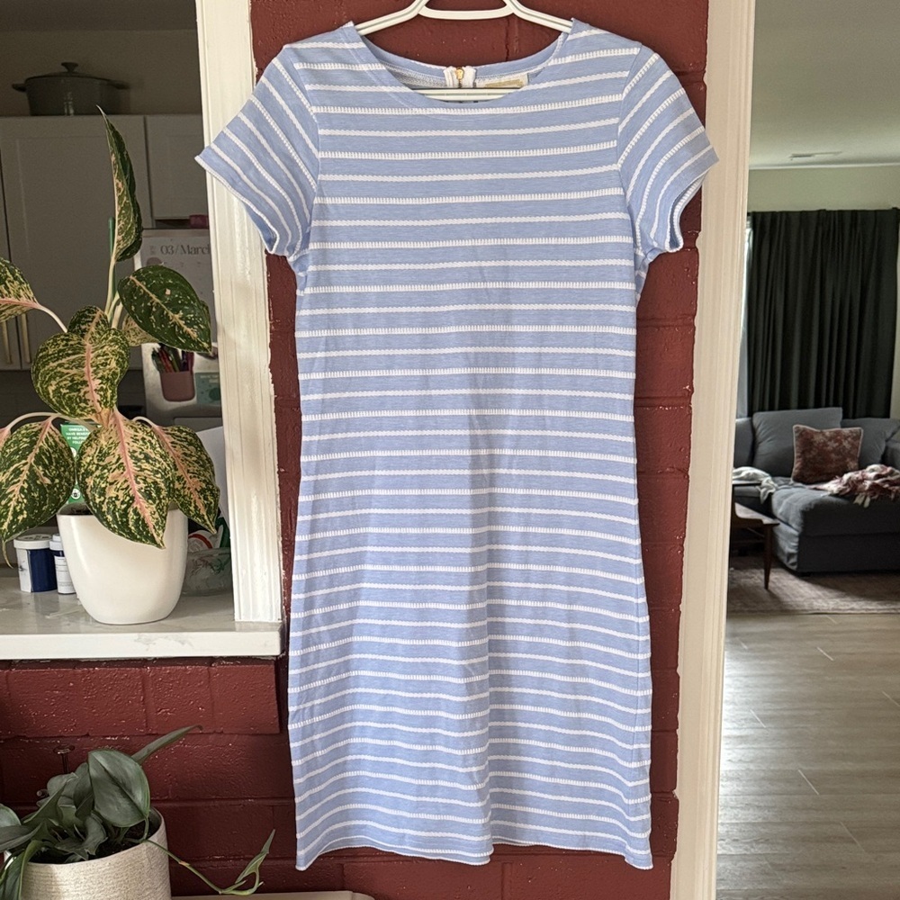 Sail to Sable Light Blue & White Striped Short-Sleeve Knee Length TShirt Dress S